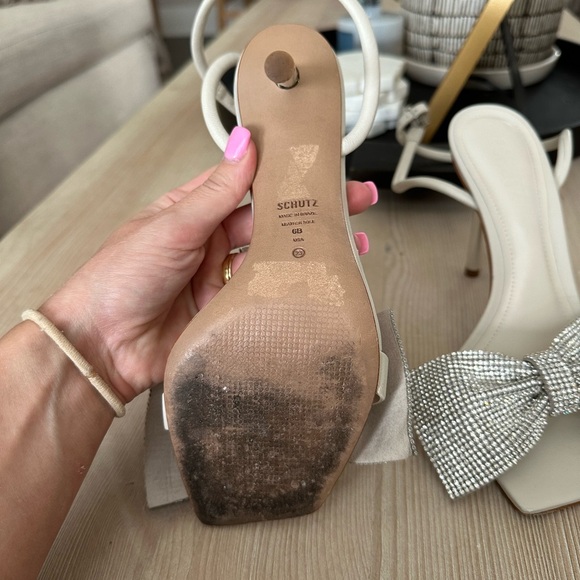 SCHUTZ MILA BOW HEELS - Picture 7 of 10